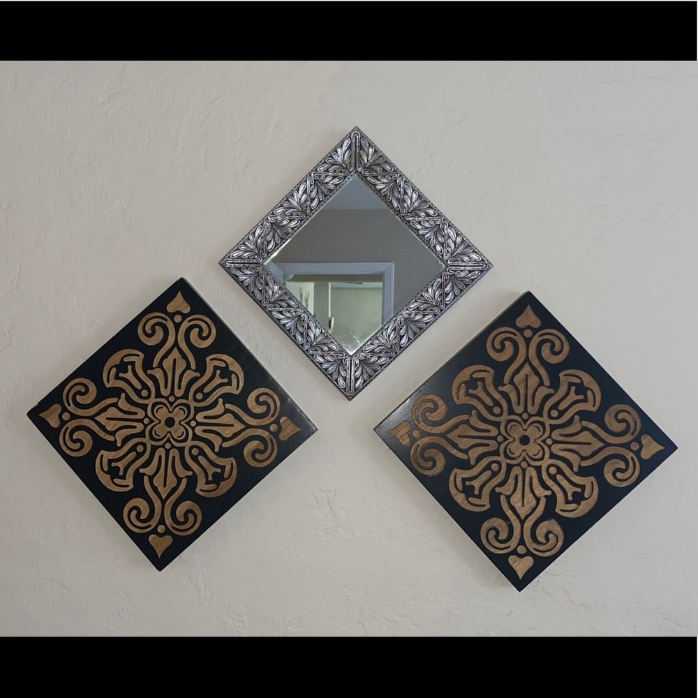 Wall decor